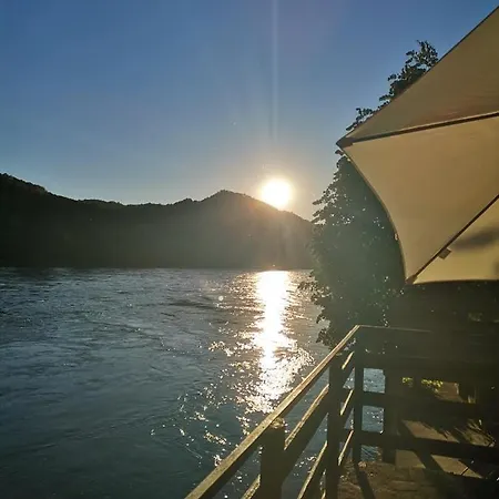 Kutak Na Drini 度假居 *