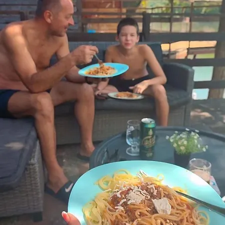 Kutak Na Drini بيت للعطل