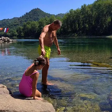 Kutak Na Drini بيت للعطل *